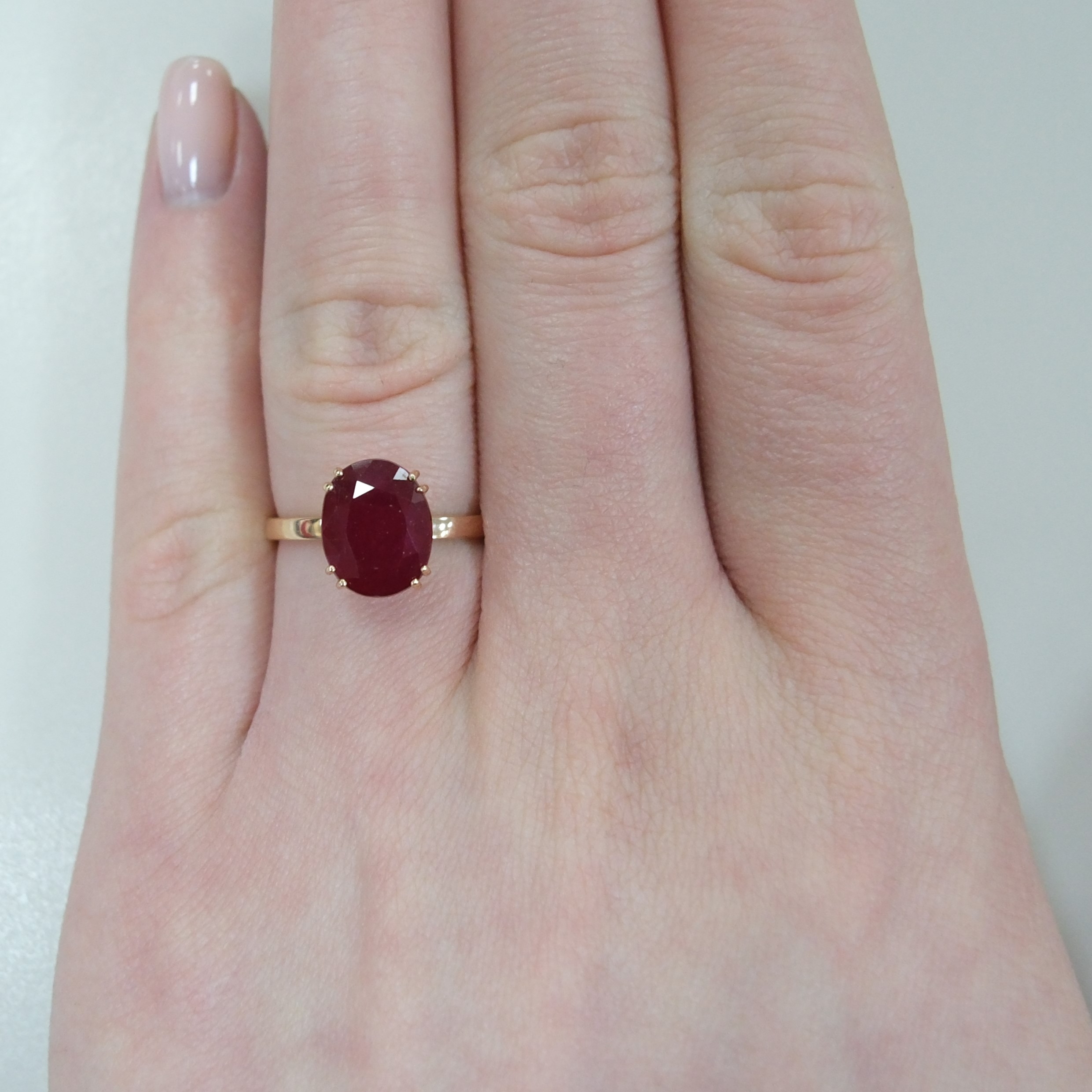 Серебряное кольцо с рубином